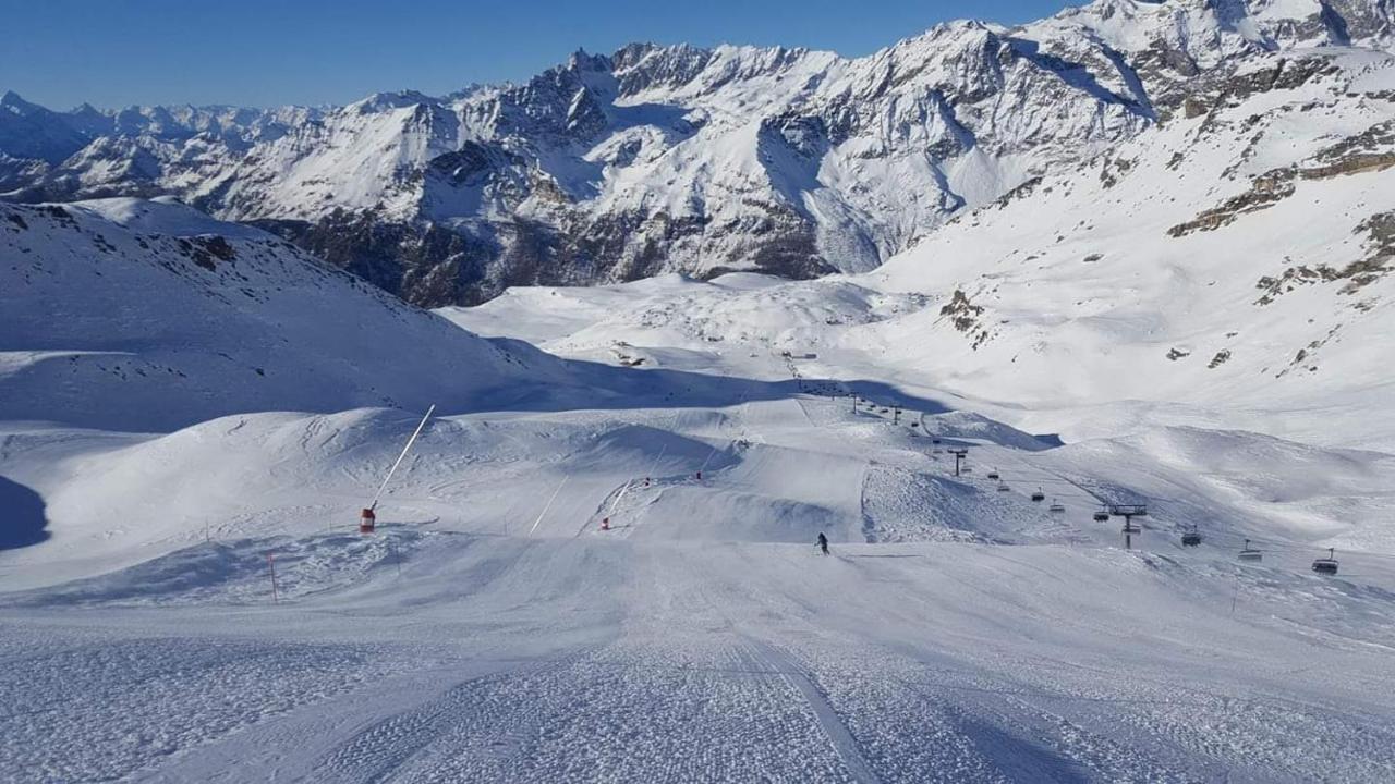 Апартаменти Le Petit Refuge Cervinia Брей-Червінія Екстер'єр фото