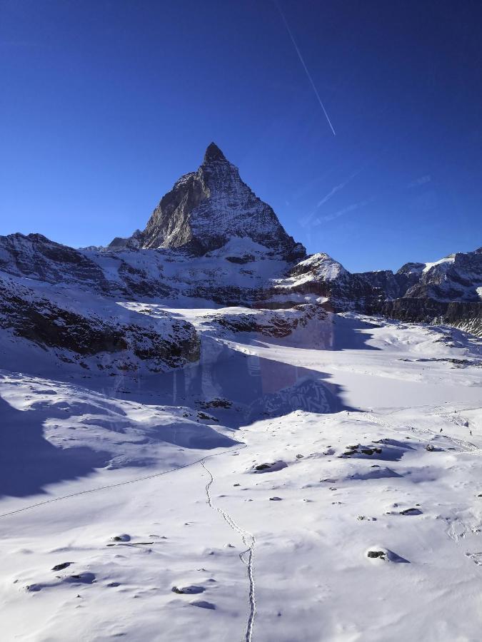 Апартаменти Le Petit Refuge Cervinia Брей-Червінія Екстер'єр фото