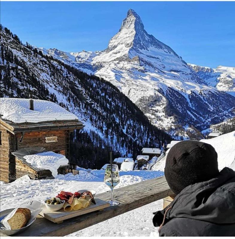 Апартаменти Le Petit Refuge Cervinia Брей-Червінія Екстер'єр фото